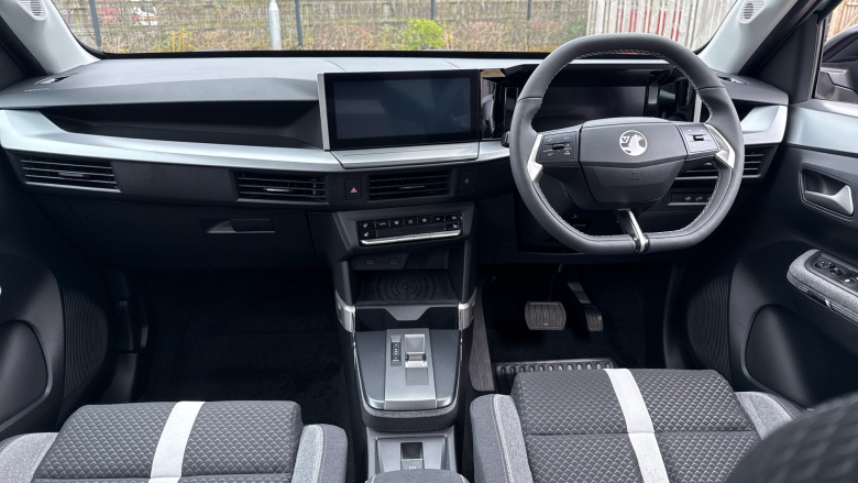 Vauxhall Frontera 83kW GS 44kWh 5dr Auto Electric Estate